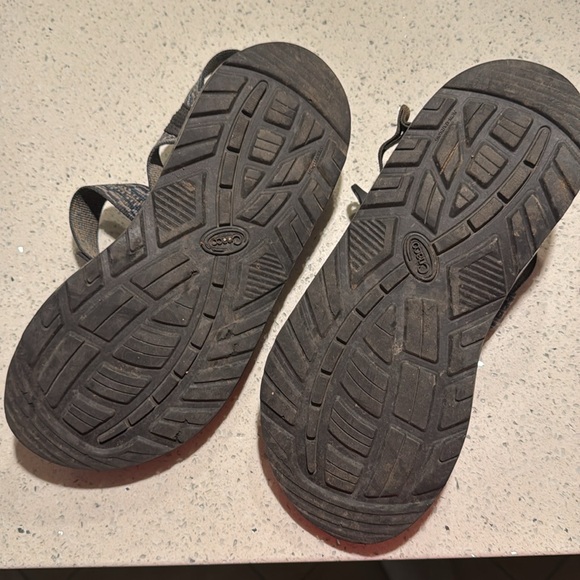 Chacos men’s size 10 - Picture 2 of 3